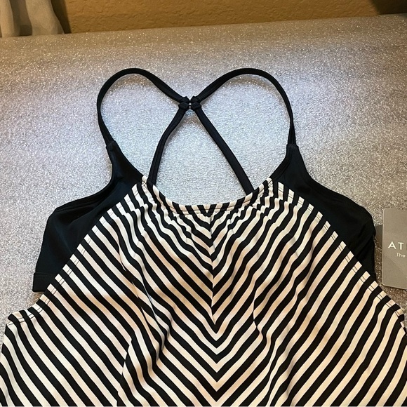 Athleta Black White Slash Stripe Blousy Tankini TOP  - 32 B/C - Picture 5 of 11